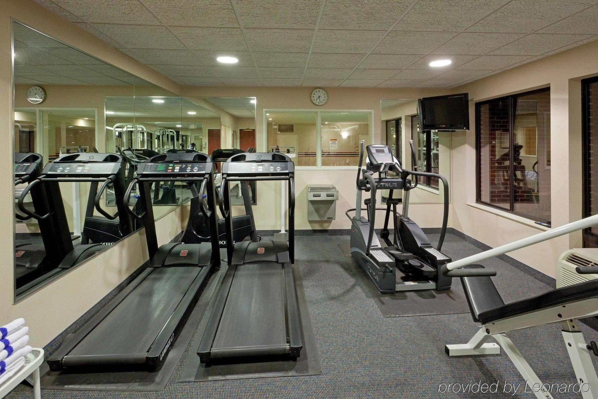 Holiday Inn Express Hotel & Suites Manchester - Airport By Ihg Facilities photo